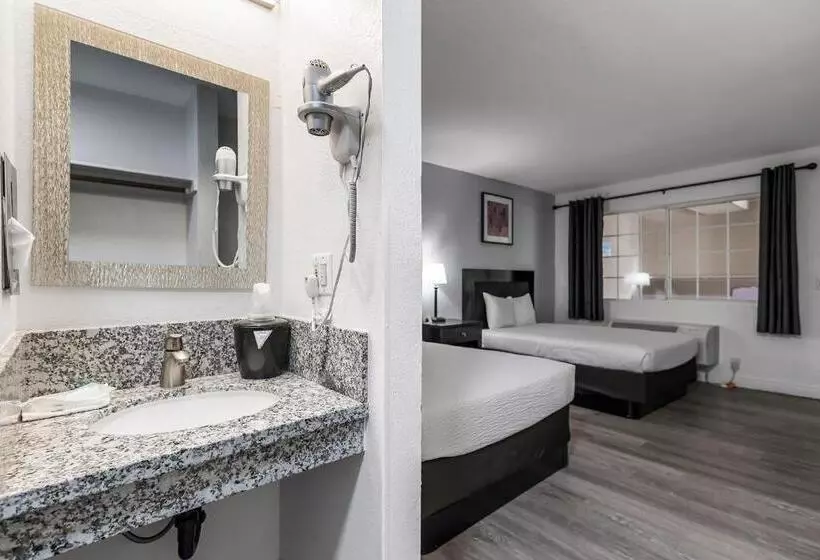 اتاق استاندارد با 2 تخت دوبل, Heritage Inn Express Chico