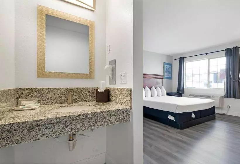 سوییت, Heritage Inn Express Chico