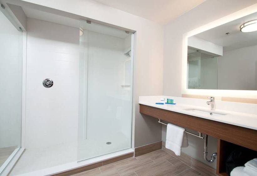 Люкс, Holiday Inn Express Quantico   Stafford, An Ihg