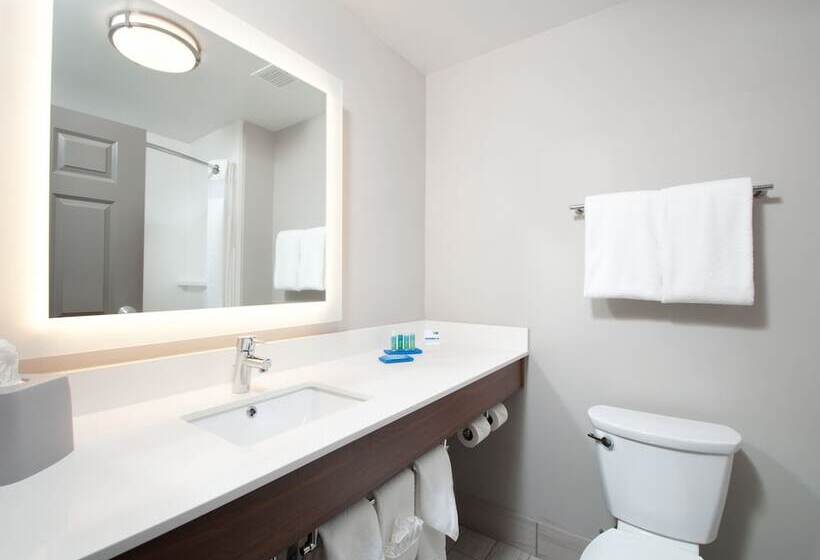 Люкс, Holiday Inn Express Quantico   Stafford, An Ihg