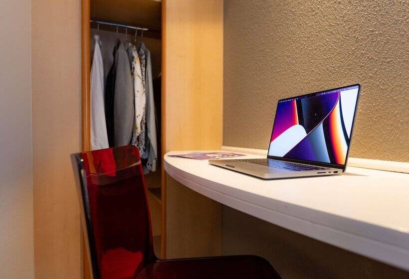 اتاق استاندارد با تخت دوبل, Ibis Besançon Centre La City