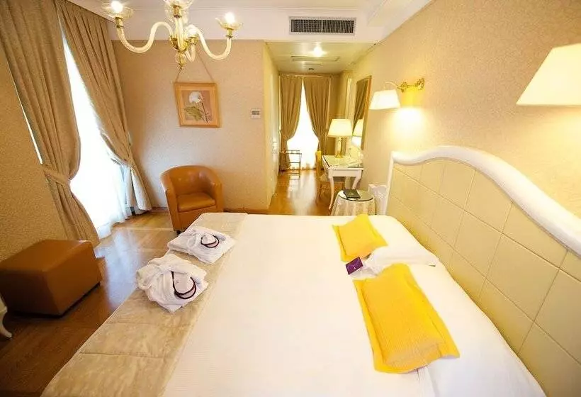 景色の見えるスーペリアルーム, Mercure Milano Centro