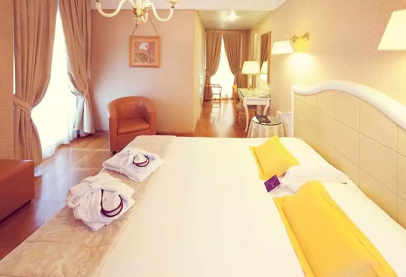 景色の見えるスーペリアルーム, Mercure Milano Centro