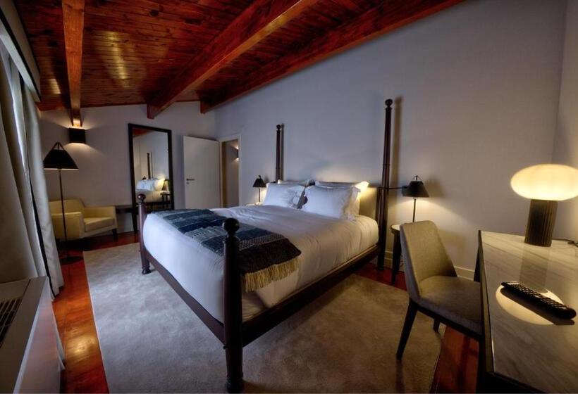 جناح سوبيريور, Octant Lousa