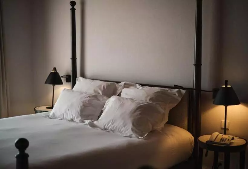 Deluxe Room Mountain View, Octant Lousa