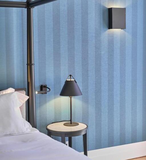 غرفة بريميوم, Octant Lousa