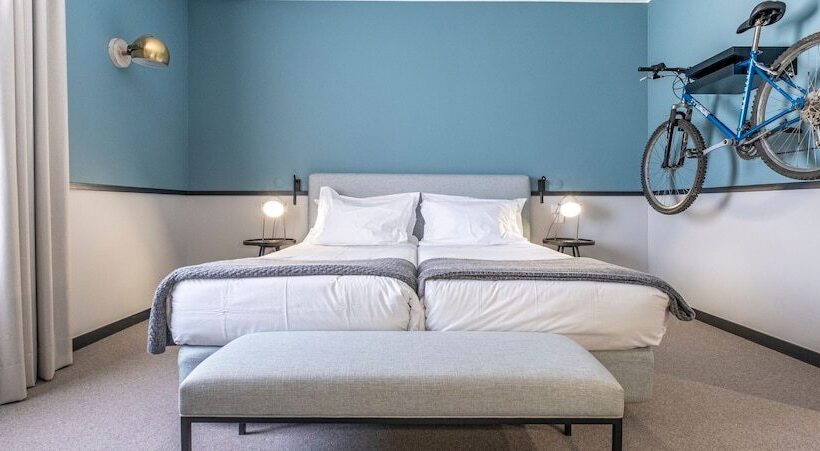 غرفة سوبيريور, Octant Lousa