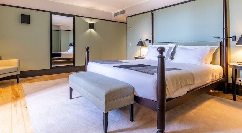 غرفة ديلوكس, Octant Lousa