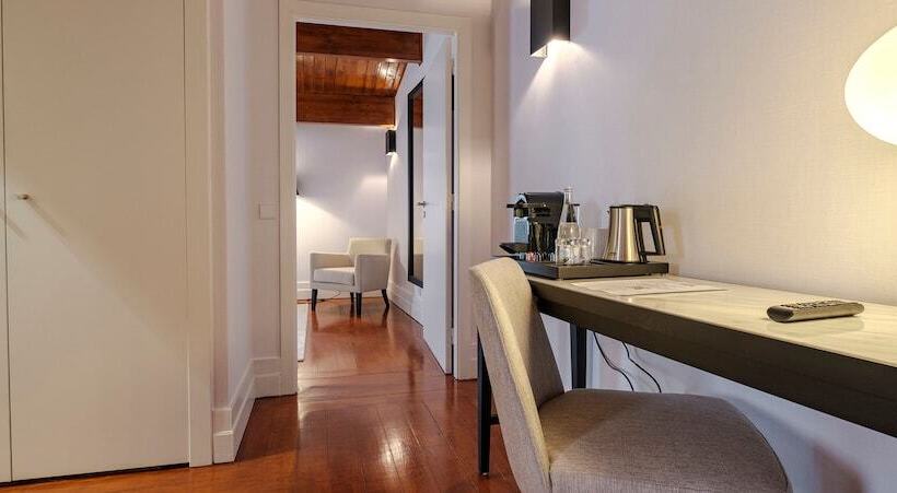 جناح سوبيريور, Octant Lousa