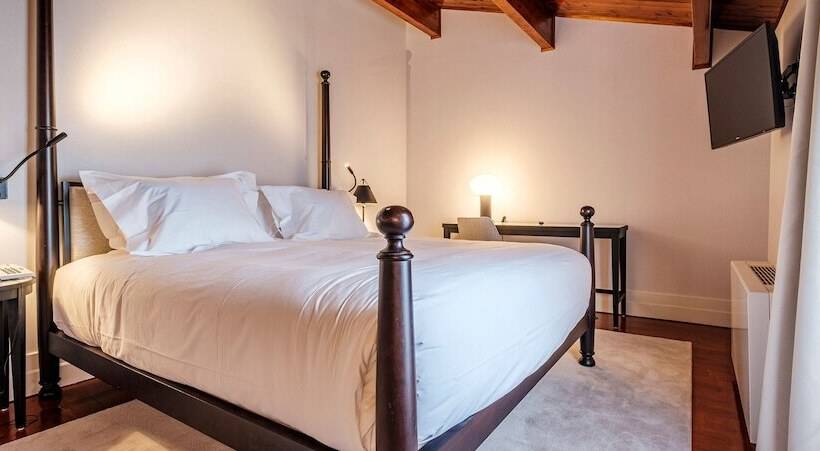 جناح سوبيريور, Octant Lousa