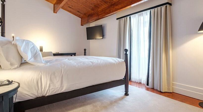 Suite Superior, Octant Lousa