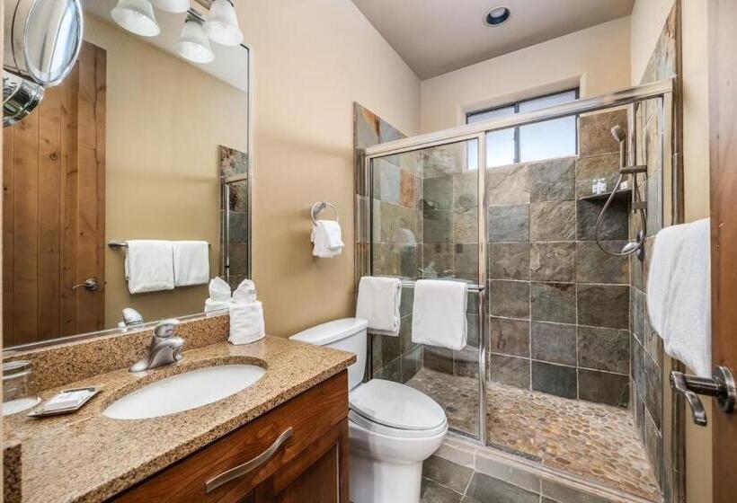 Люкс Кровать Кинг, Red Mountain Resort