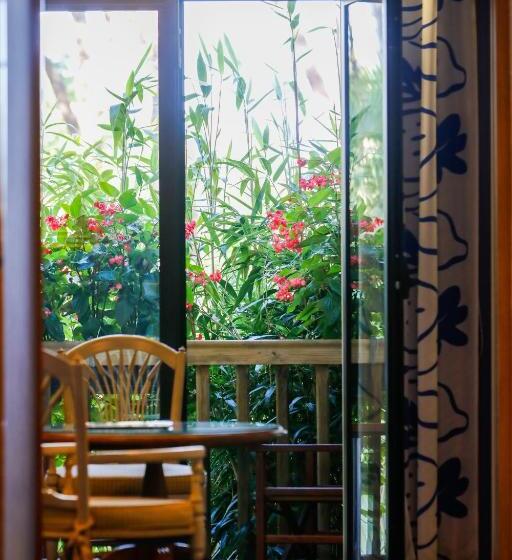 סוויטת ג'וניור, Relais De La Poste