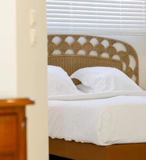 סוויטת ג'וניור, Relais De La Poste