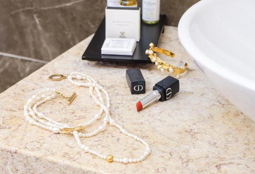 סוויטה נשיאותית, Relais De La Poste