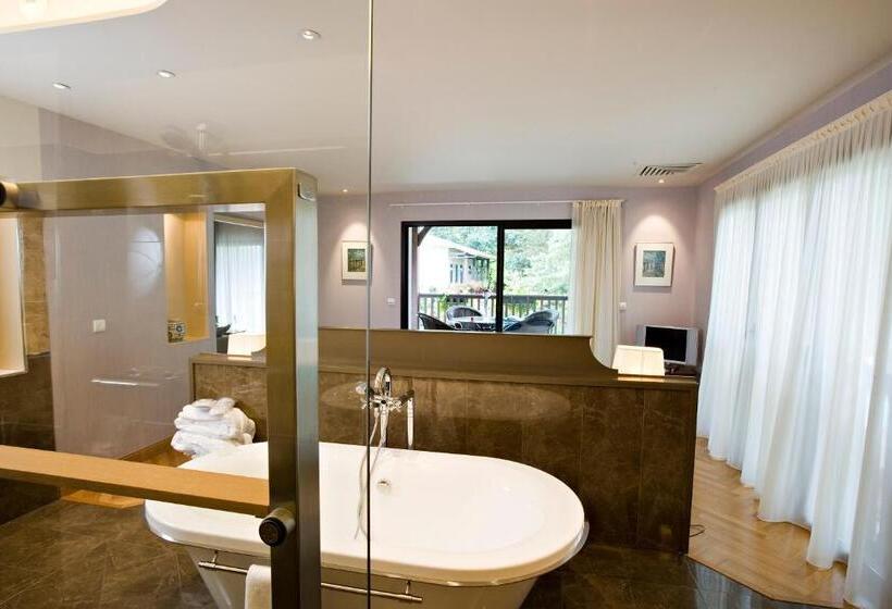 סוויטה נשיאותית, Relais De La Poste