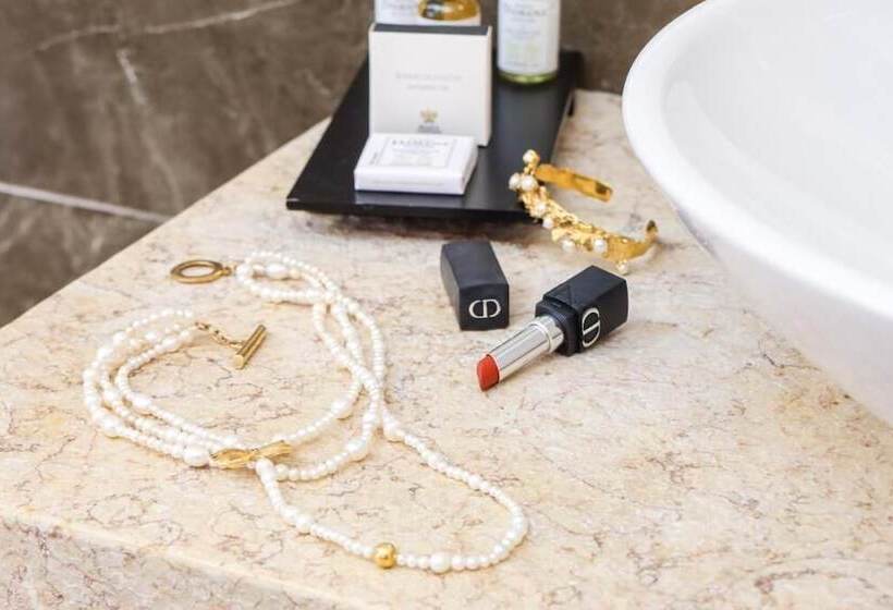 סוויטה נשיאותית, Relais De La Poste