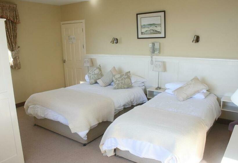 スイート(家族用), Roundstone House