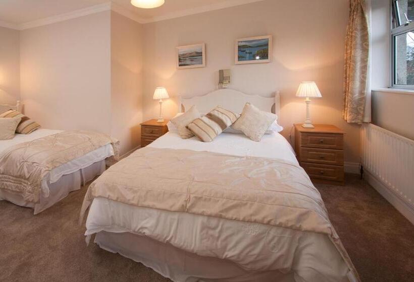 Family Suite, Roundstone House