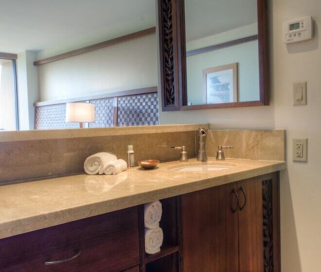 חדר סטנדרט שתי מיטות זוגיות, Royal Lahaina Resort & Bungalows