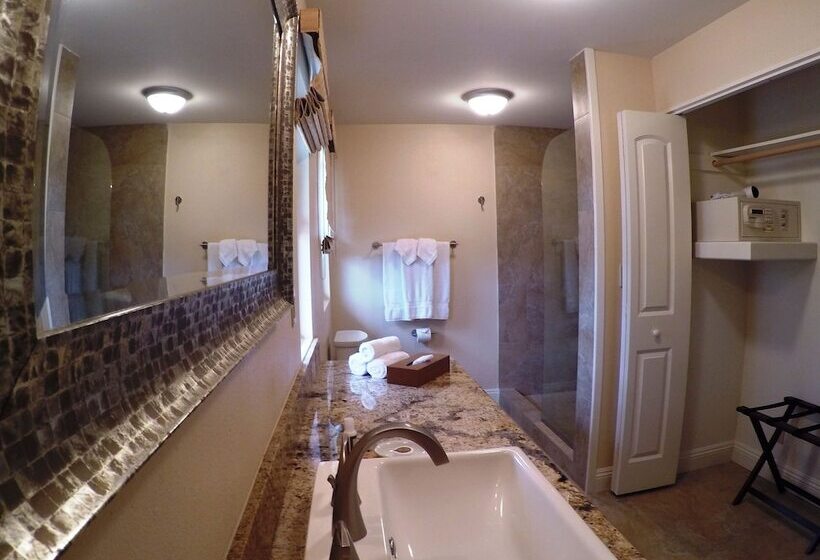 בקתה דלוקס, Royal Lahaina Resort & Bungalows