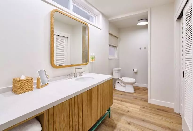 デラックスバンガロー, Royal Lahaina Resort & Bungalows