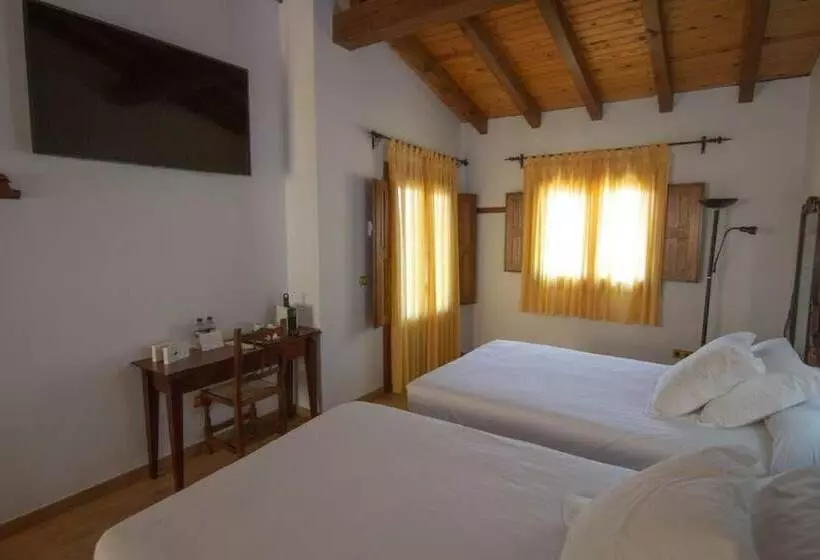 スタンダードトリプルルーム, Hospedium Hotel Rural Abadía De Yuste