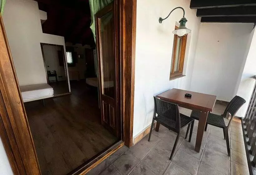 ファミリールーム, Hospedium Hotel Rural Abadía De Yuste