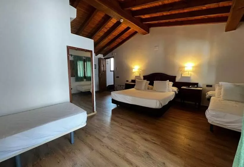 ファミリールーム, Hospedium Hotel Rural Abadía De Yuste