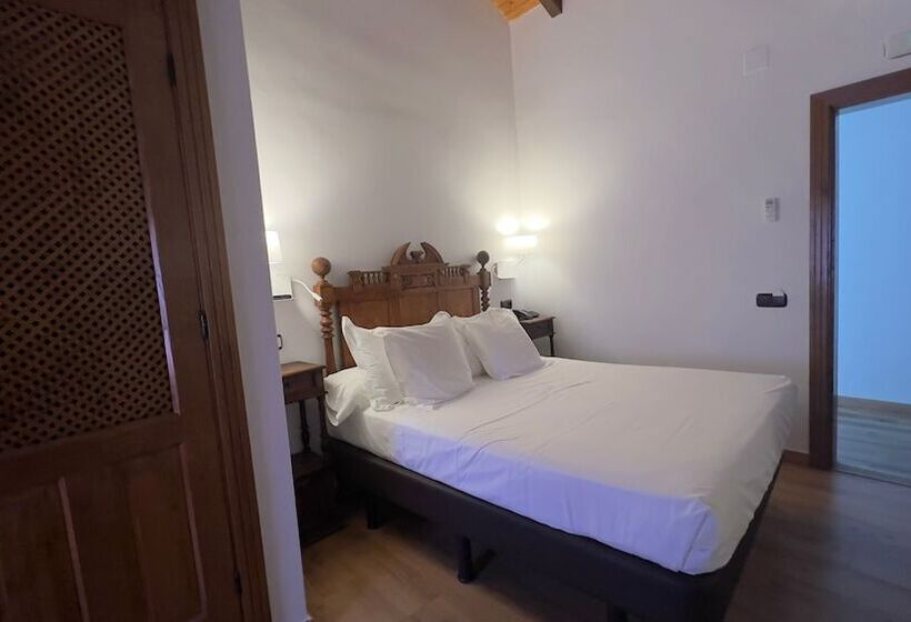חדר סופריור, Hospedium Hotel Rural Abadía De Yuste