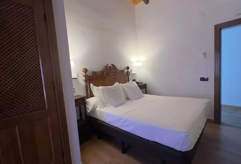 スーペリアールーム, Hospedium Hotel Rural Abadía De Yuste