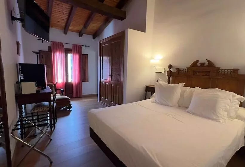 スーペリアールーム, Hospedium Hotel Rural Abadía De Yuste