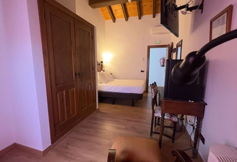 חדר סופריור, Hospedium Hotel Rural Abadía De Yuste