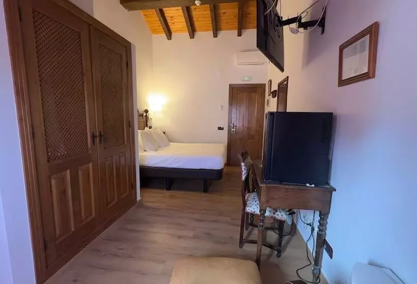 スーペリアールーム, Hospedium Hotel Rural Abadía De Yuste