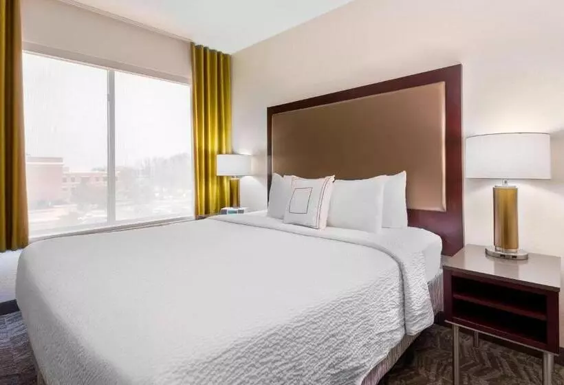 キングサイズベッドのスイートルーム, Springhill Suites Indianapolis Carmel