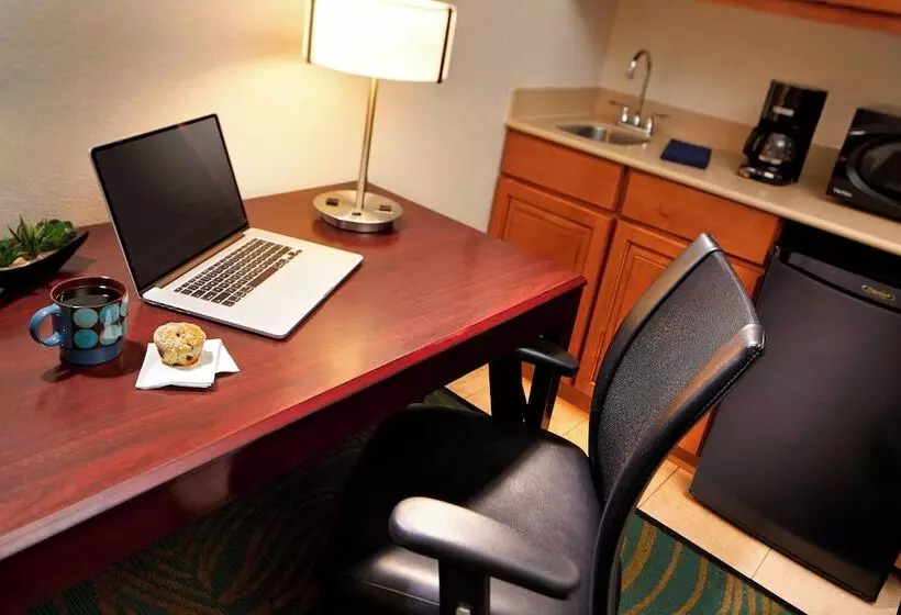 سوییت, Best Western Hesperia Victorville Suites
