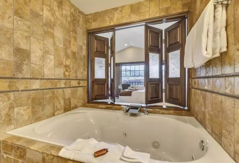 3 Bedroom Suite, The Chateaux Deer Valley