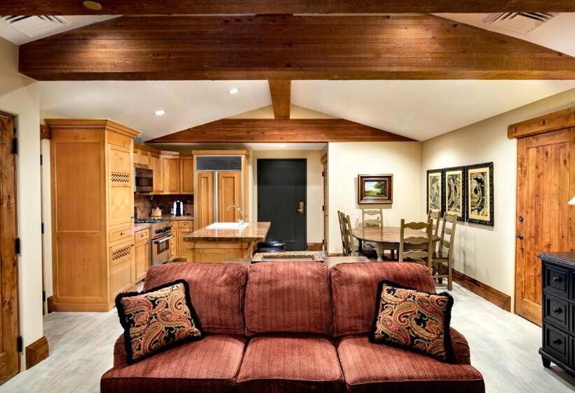 带皇后床的套间, The Chateaux Deer Valley