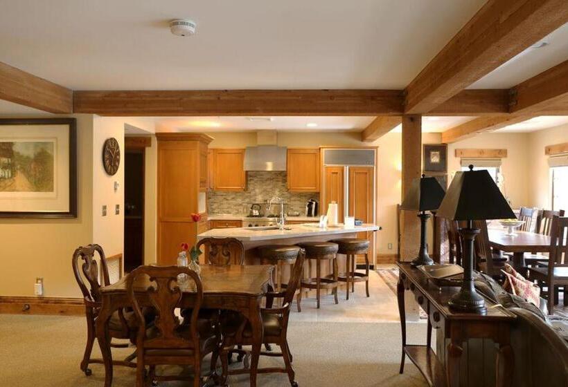 豪华工作室, The Chateaux Deer Valley