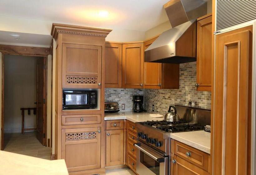 豪华工作室, The Chateaux Deer Valley