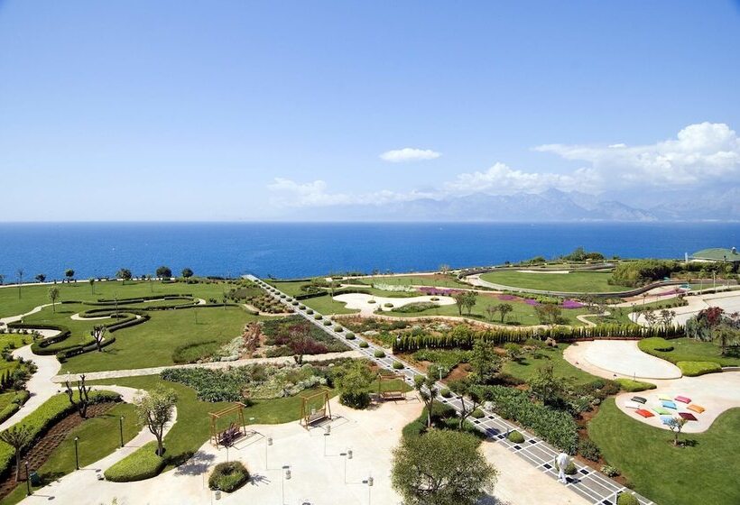 اتاق استاندارد با چشمانداز دریا, The Marmara Antalya