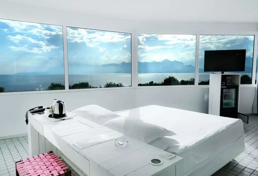 اتاق لوکس, The Marmara Antalya