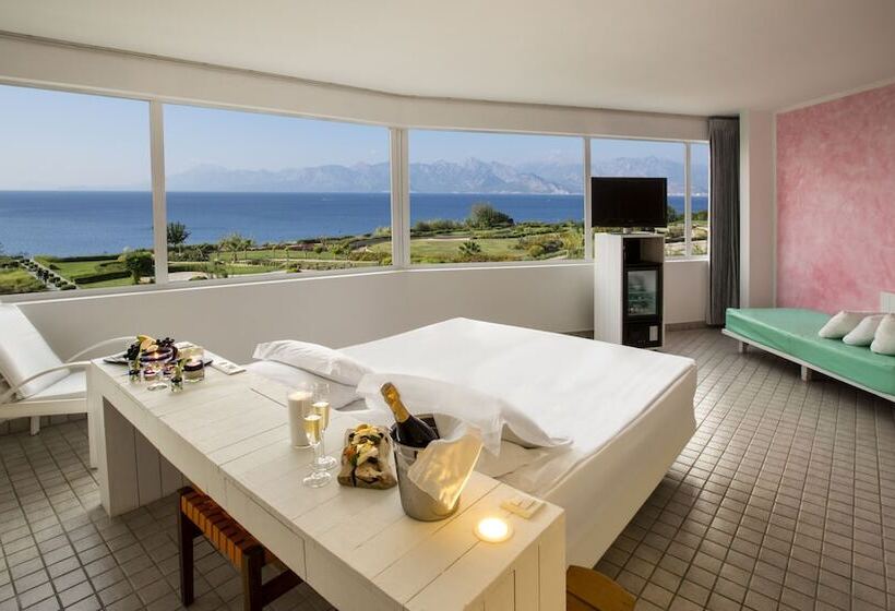 اتاق لوکس, The Marmara Antalya