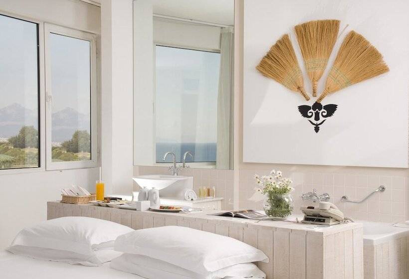 Deluxe Room, The Marmara Antalya