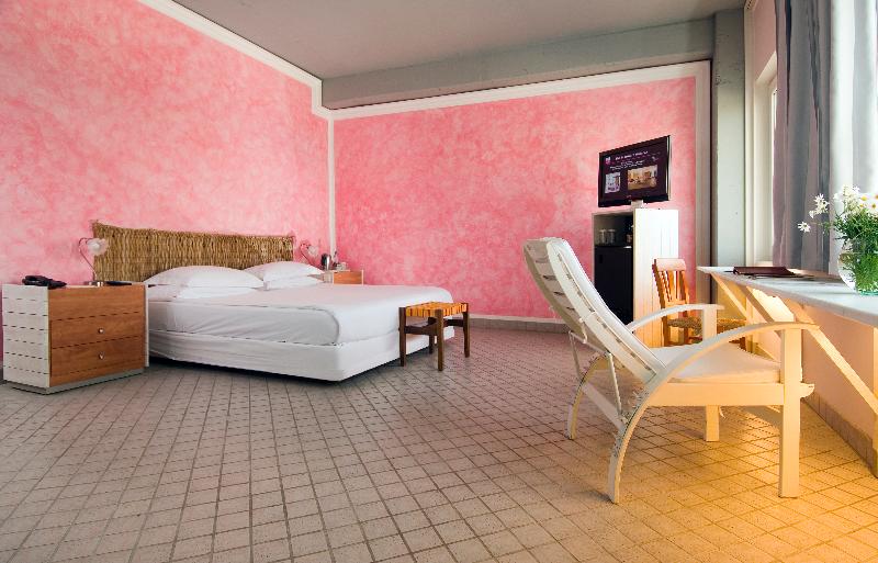 اتاق استاندارد با چشمانداز شهر, The Marmara Antalya