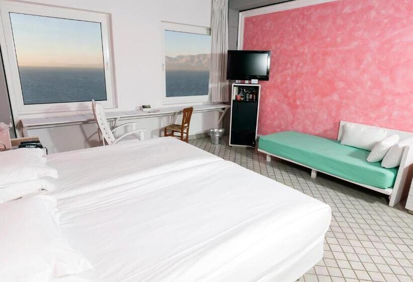 اتاق استاندارد با چشمانداز دریا, The Marmara Antalya