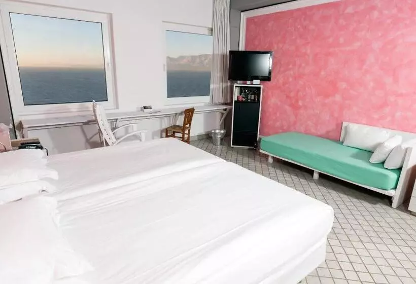 اتاق استاندارد با چشمانداز دریا, The Marmara Antalya