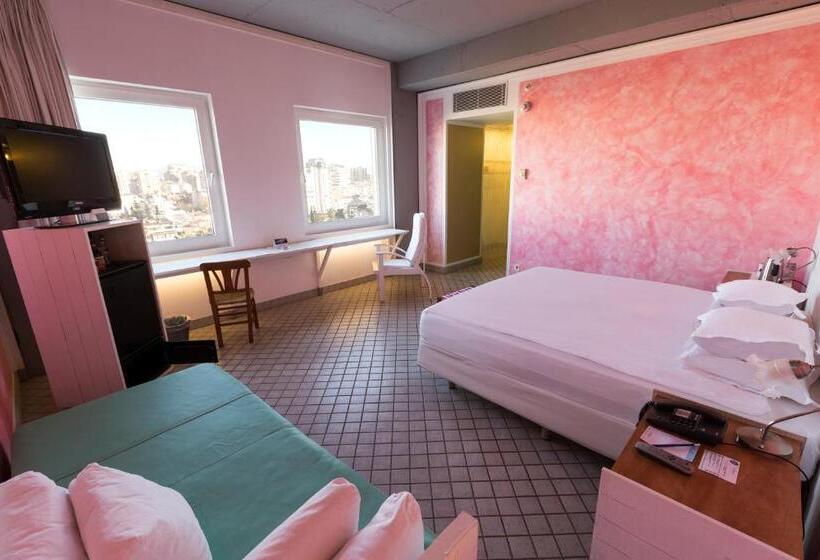 Standard Triple Room, The Marmara Antalya