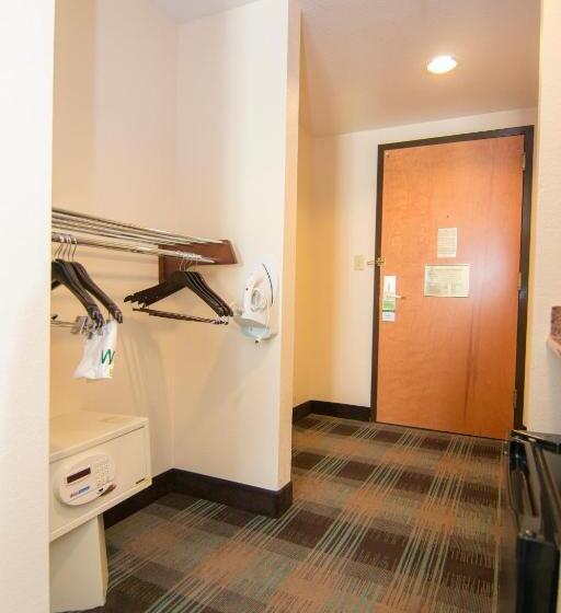 标准间, Wingate By Wyndham   Orlando International Airport  Free Hot Breakfast