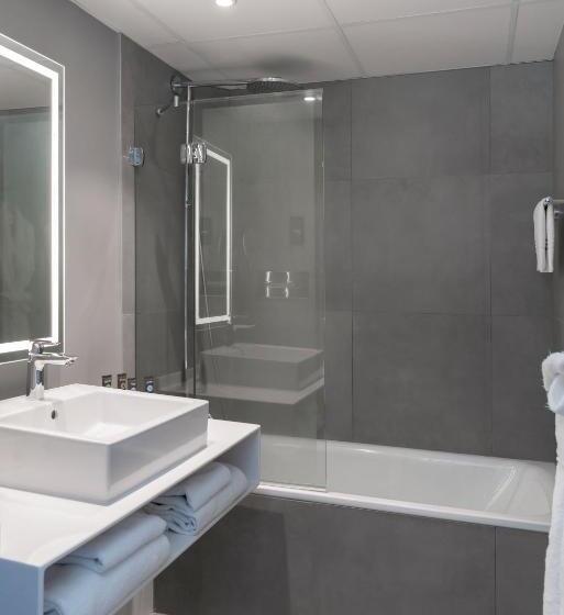 Номер Классика Двуспальная Кровать, Novotel Le Havre Centre Gare